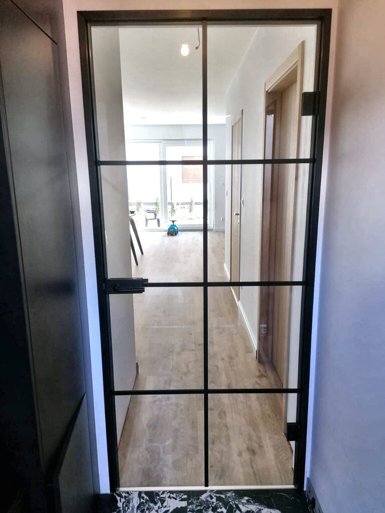 Skrzydłowe drzwi szklane loft