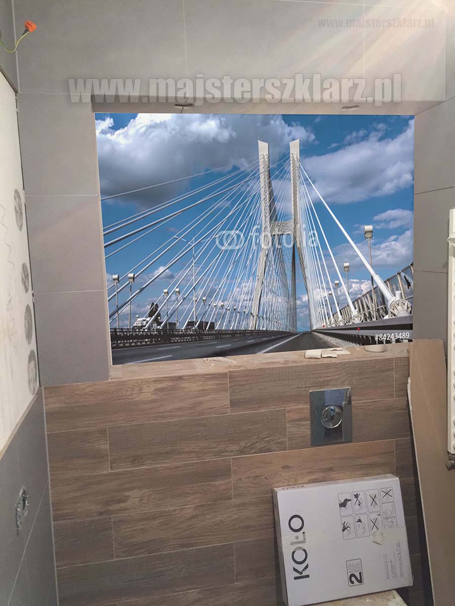 panele szklane w łazience